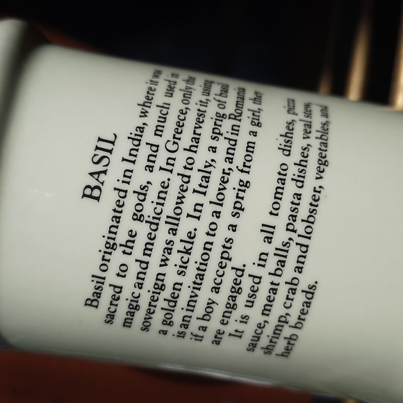 Vintage JSNY Hummel "like" Basil Spice Jar - Picture 4 of 6